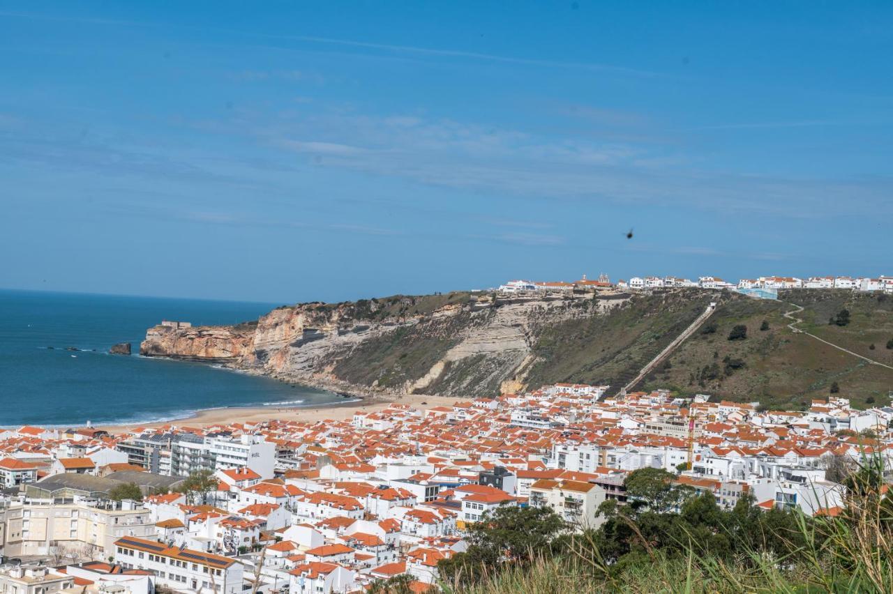 BayView Nazaré a sua casa à Beira Mar - 20 mt da Praia e da Famosa Bola Nivea Exterior foto
